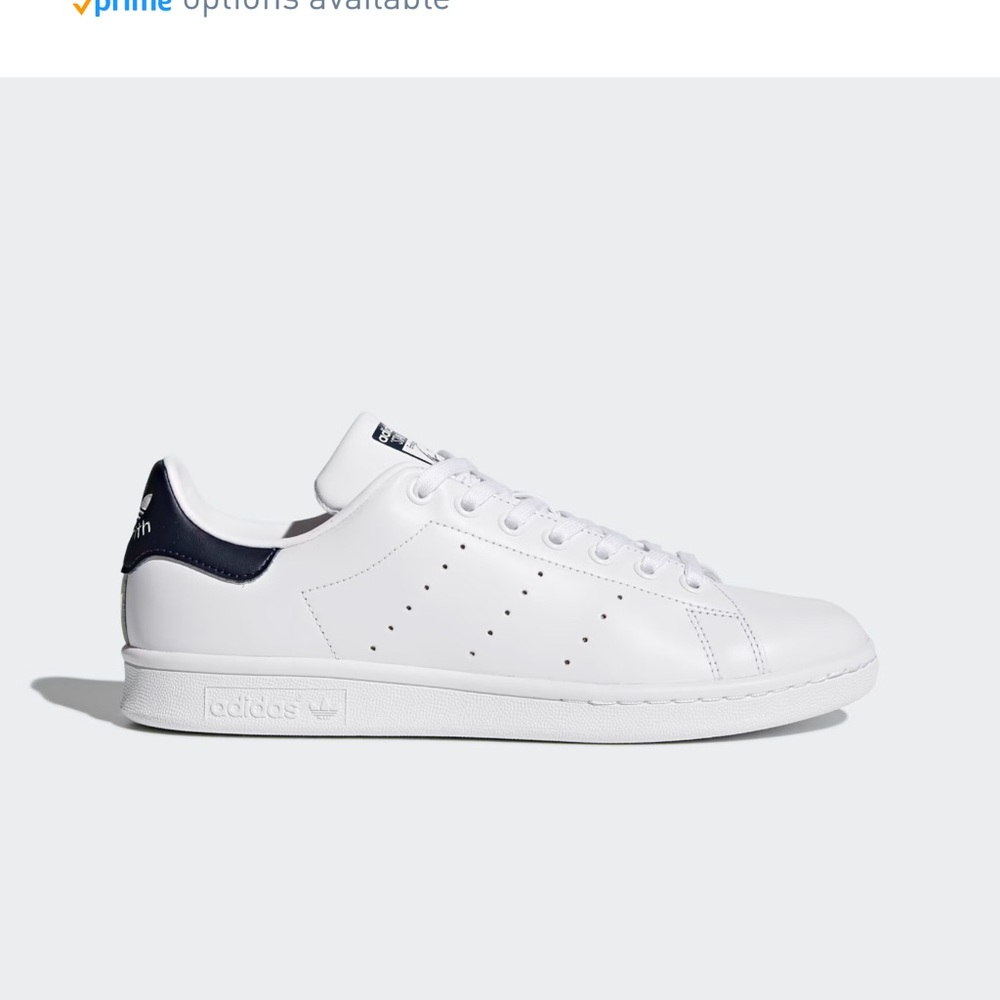 adidas Stan Smith White Sneakers with Navy blue Heel Tab